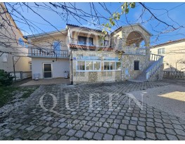 Apartmanska kuća, Prodaja, Vir, Vir